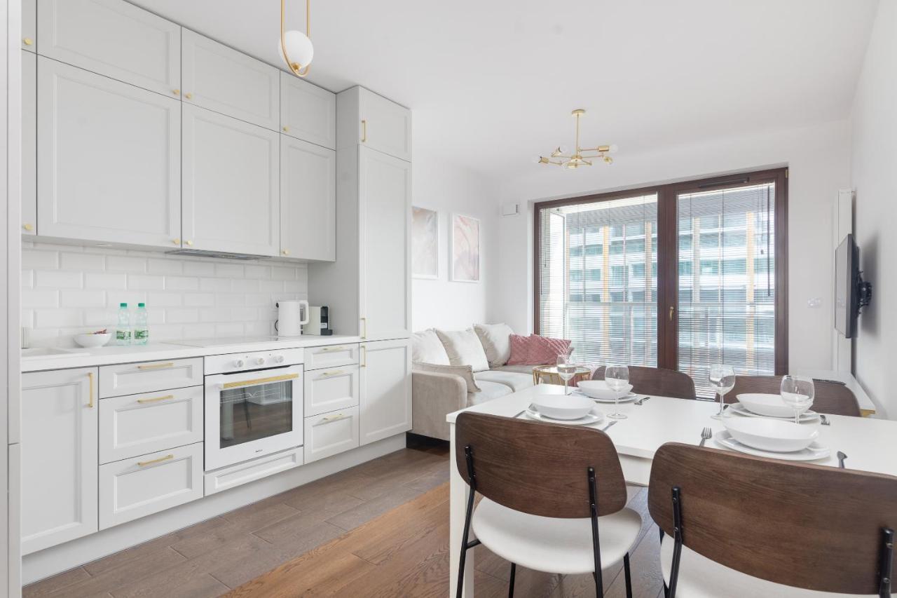 Burakowska Pastel Elegant Apartment Varşovia Exterior foto