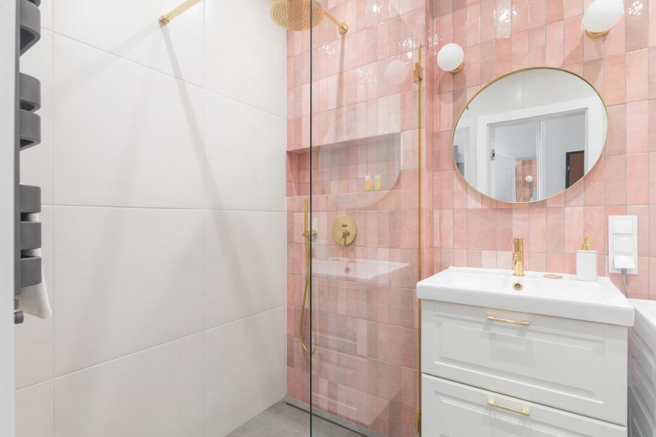 Burakowska Pastel Elegant Apartment Varşovia Exterior foto
